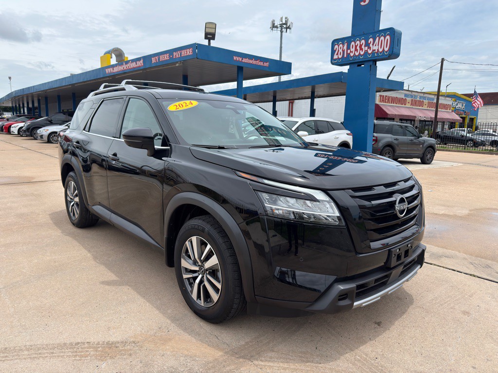 2024 Nissan Pathfinder Image 1