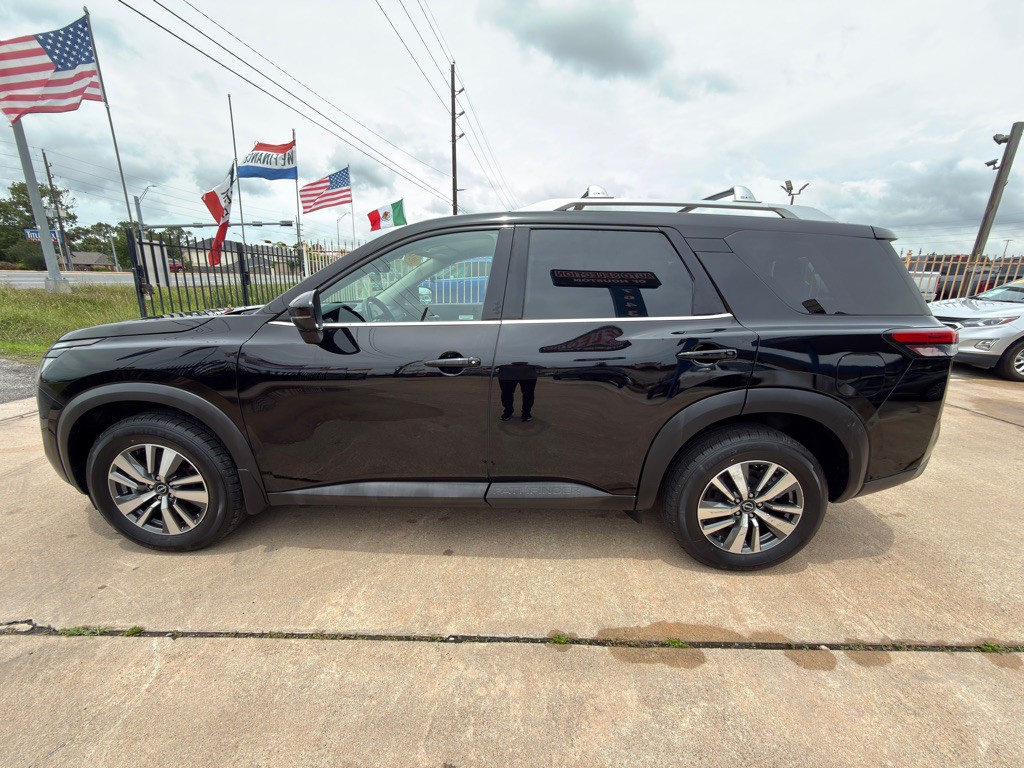 2024 Nissan Pathfinder Image 4