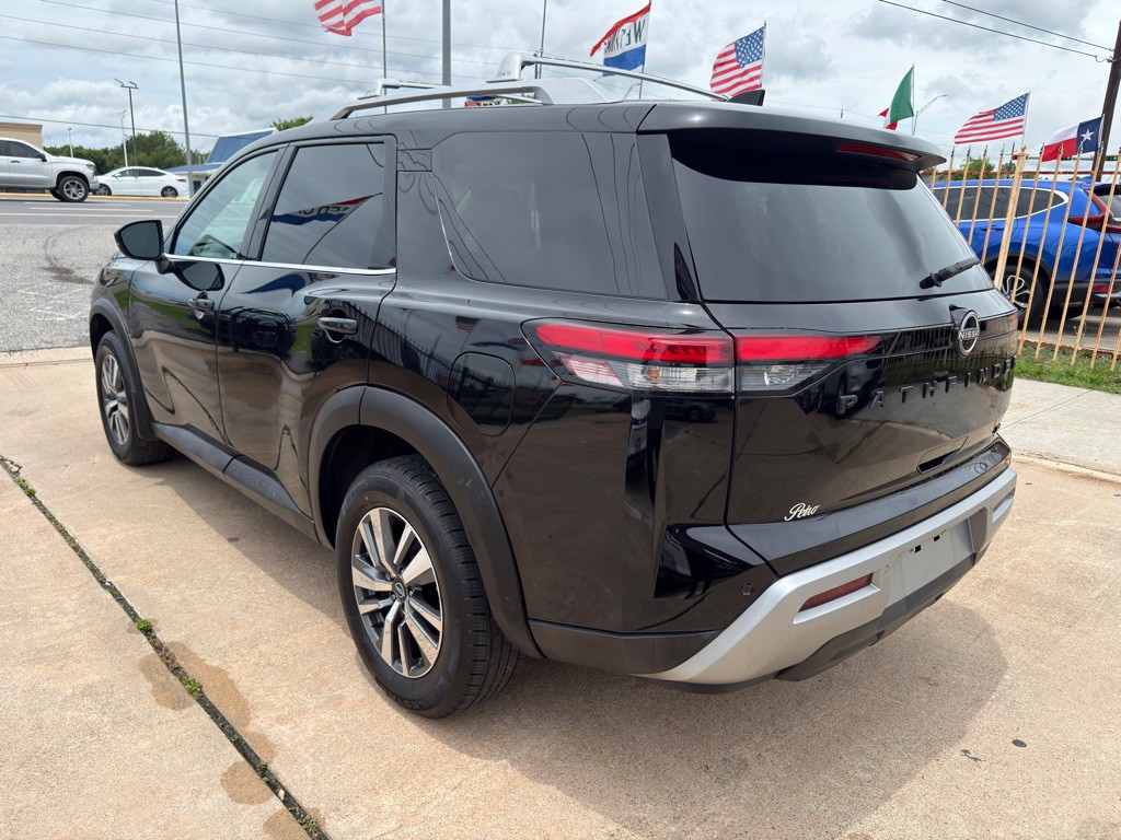 2024 Nissan Pathfinder Image 5