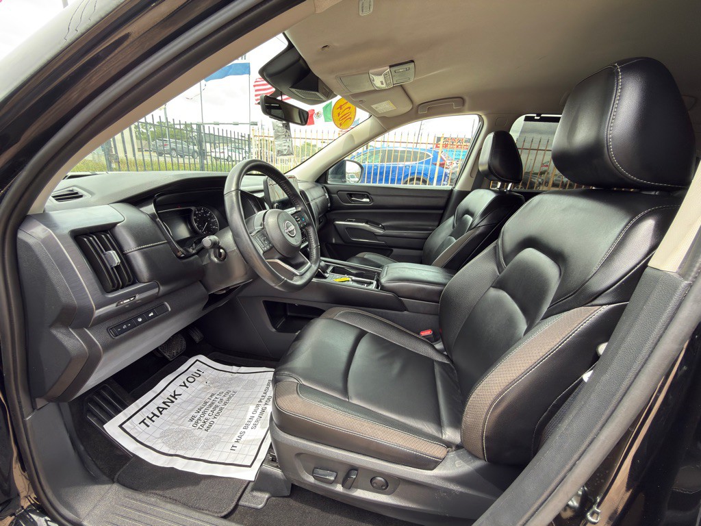 2024 Nissan Pathfinder Image 17