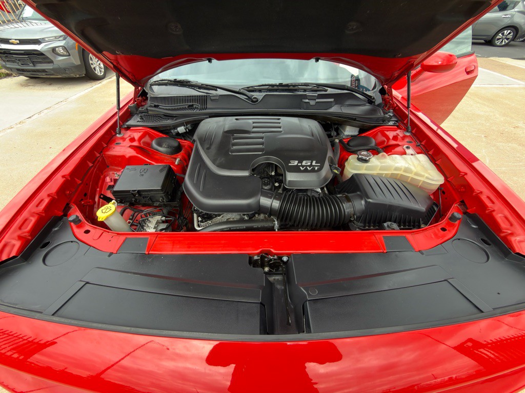 2022 Dodge Challenger Image 17