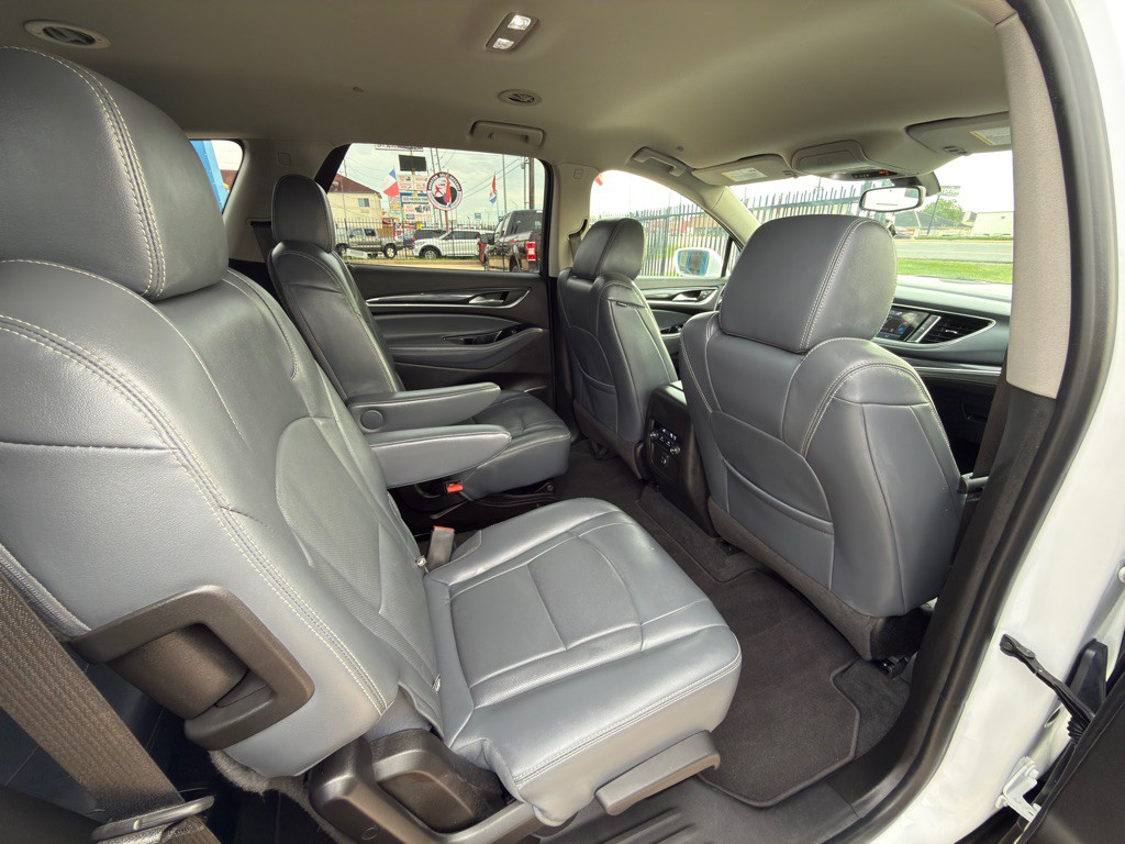2019 Buick Enclave Image 10