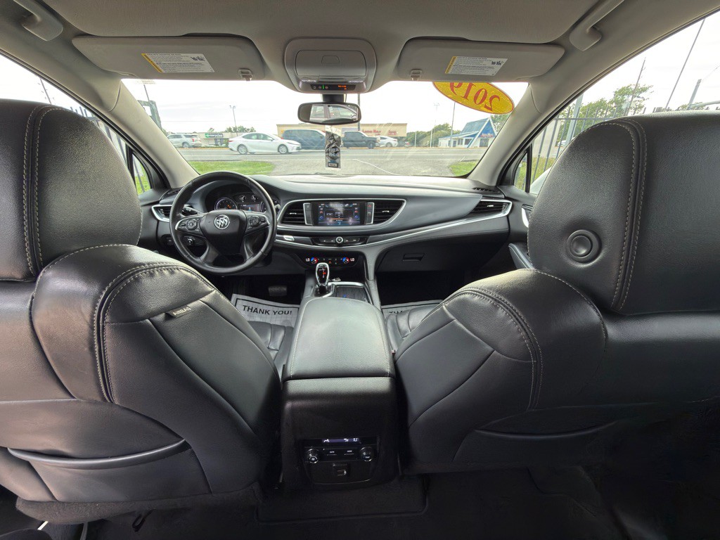 2019 Buick Enclave Image 15