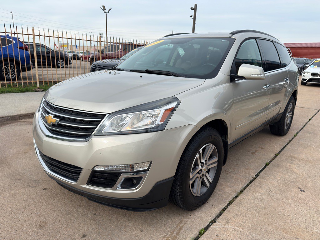 2017 Chevrolet Traverse Image 3
