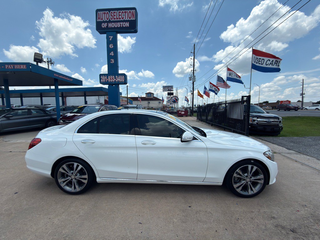 2015 Mercedes-Benz C-Class Image 8