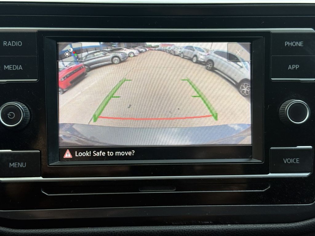 2020 Volkswagen Tiguan Image 20