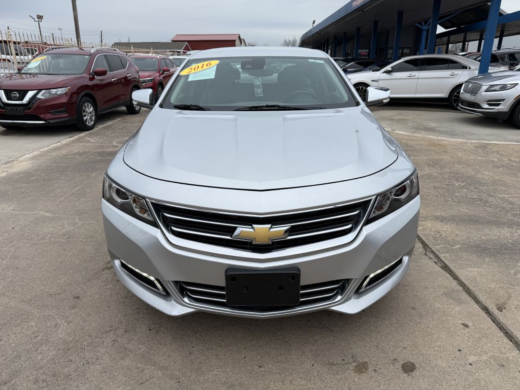 2016 Chevrolet Impala Image 2