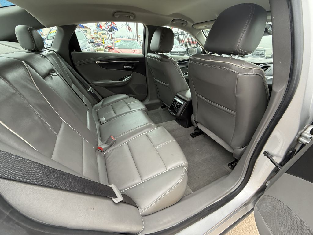 2016 Chevrolet Impala Image 10