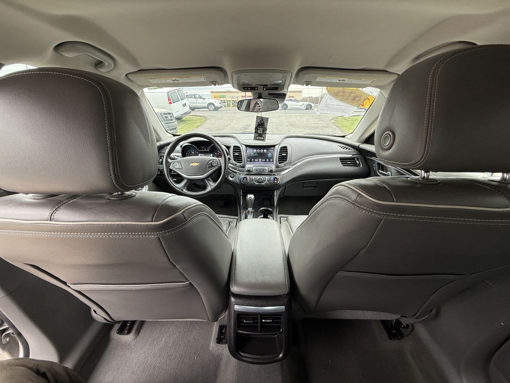 2016 Chevrolet Impala Image 13