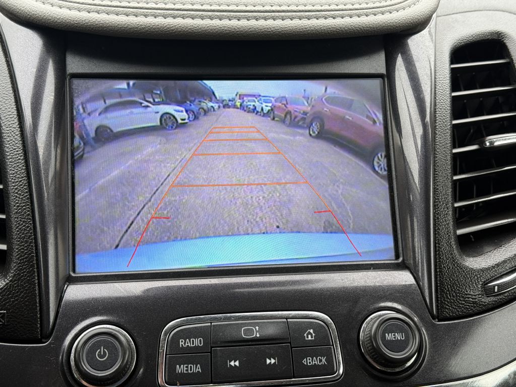 2016 Chevrolet Impala Image 19