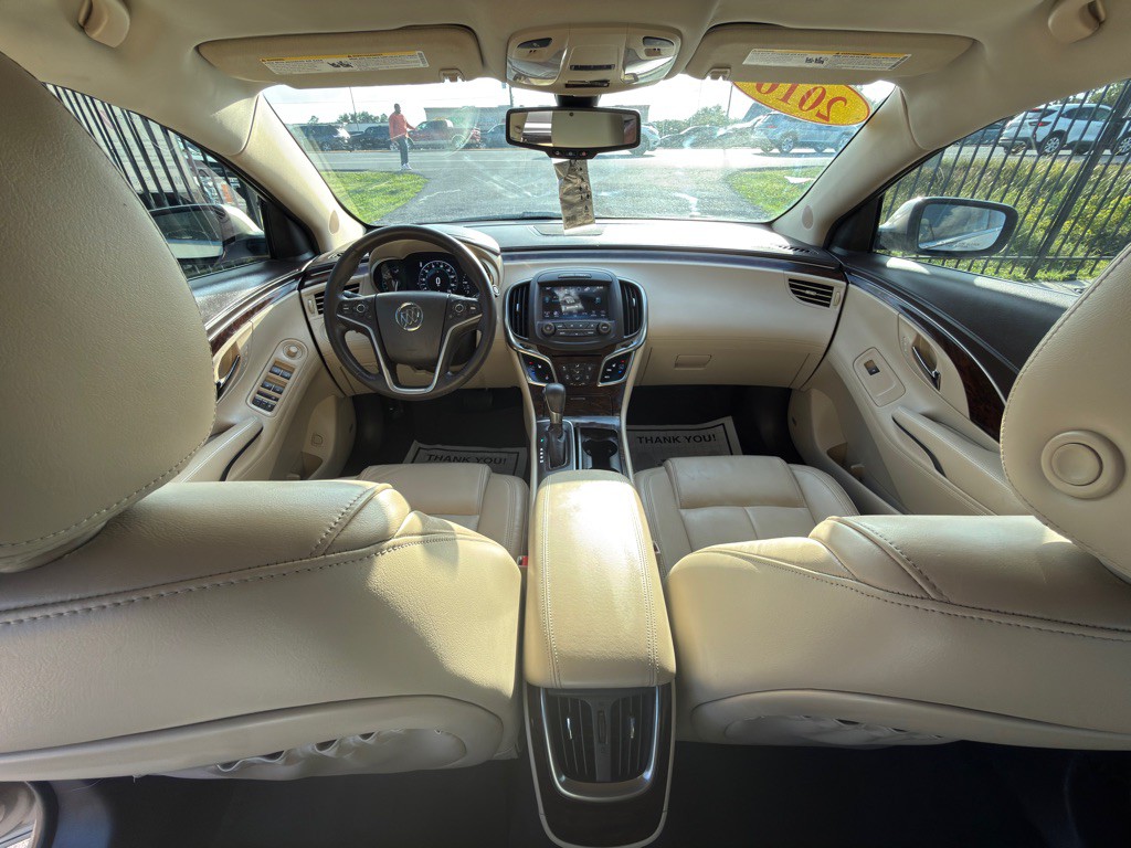 2016 Buick Lacrosse Image 14
