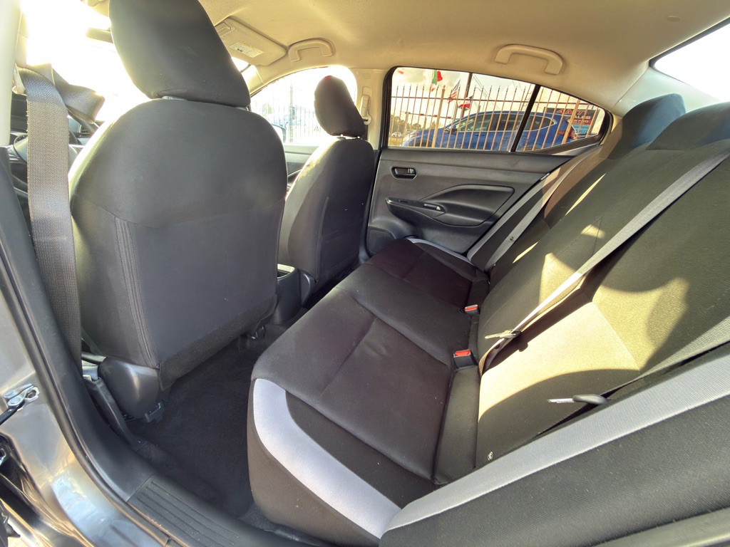 2025 Nissan Versa Image 11