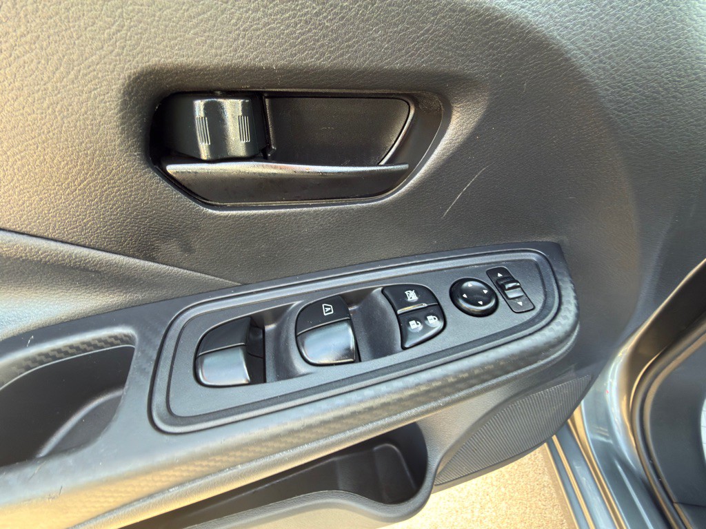 2025 Nissan Versa Image 14