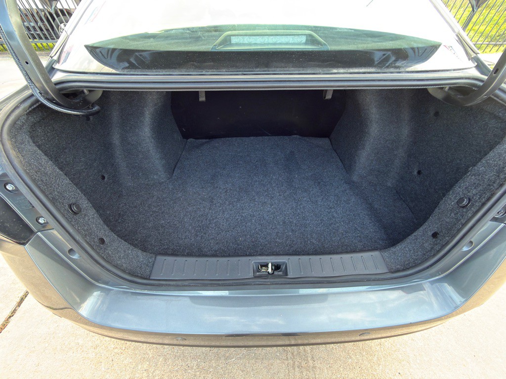 2025 Nissan Versa Image 15