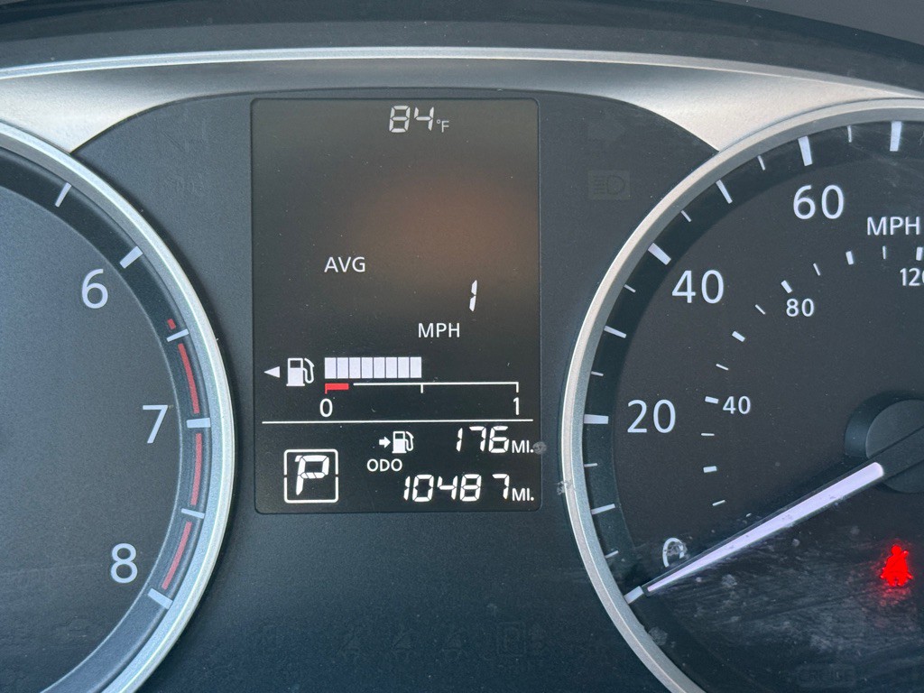 2025 Nissan Versa Image 18