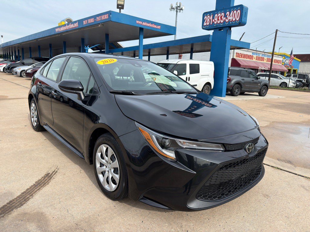 2022 Toyota Corolla Image 1