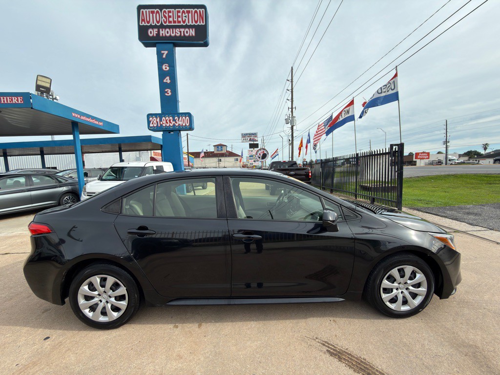 2022 Toyota Corolla Image 8