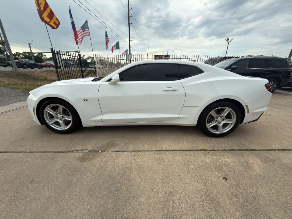 2022 Chevrolet Camaro Image 5