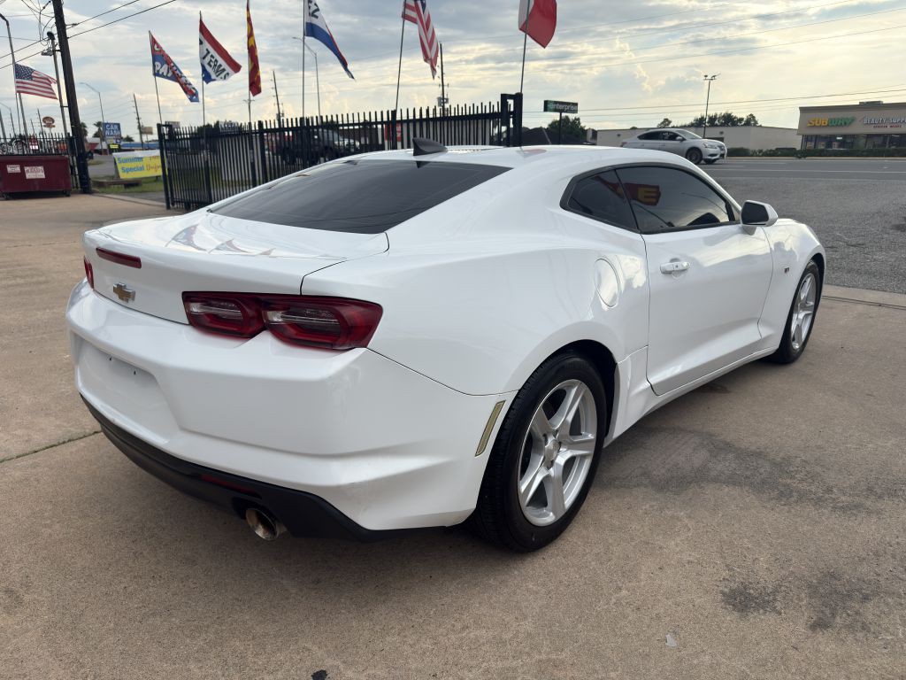 2022 Chevrolet Camaro Image 8