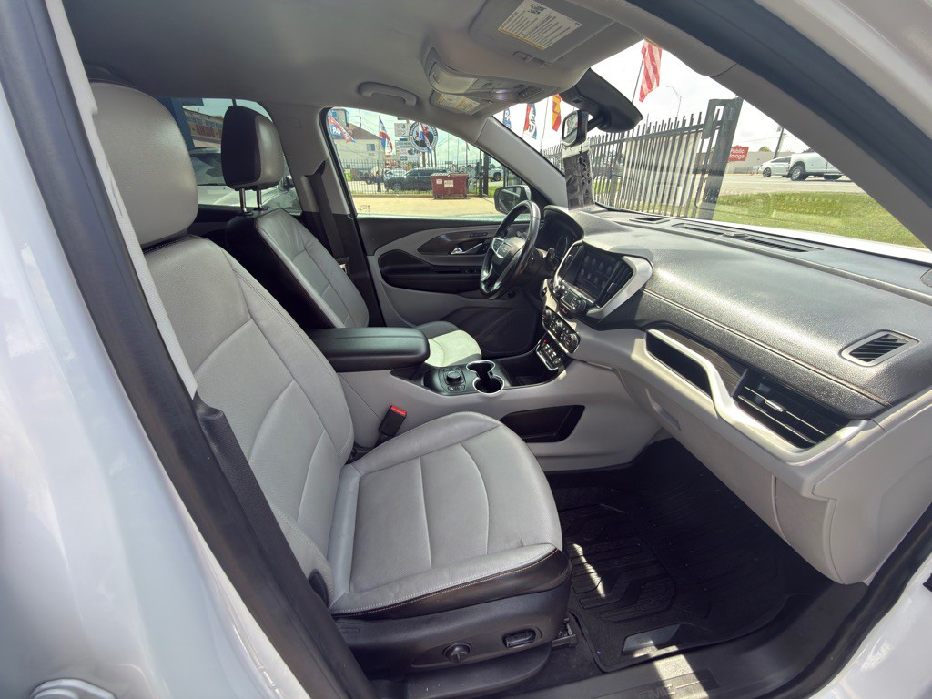 2020 GMC Terrain Image 9