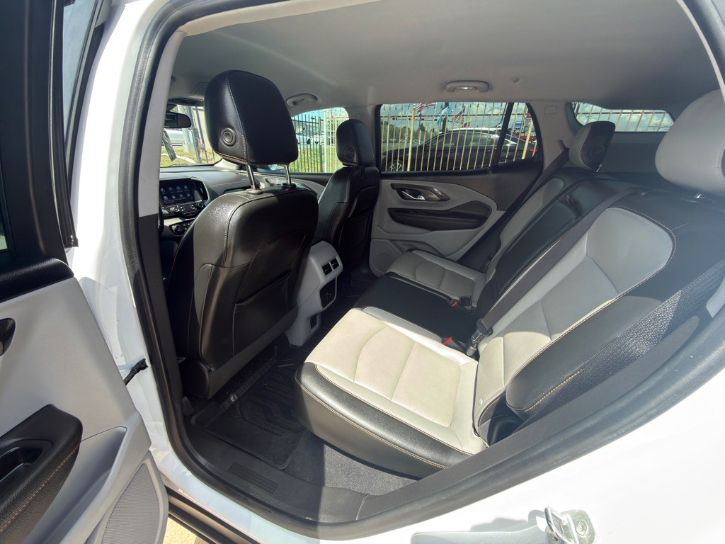 2020 GMC Terrain Image 13