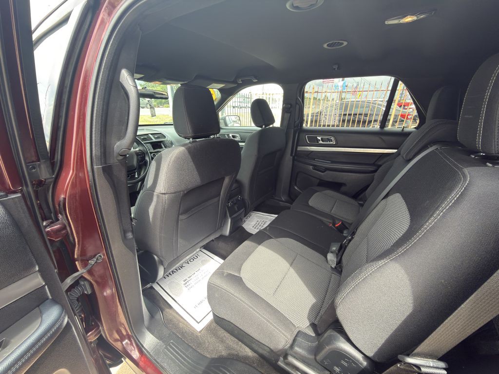 2018 Ford Explorer Image 13