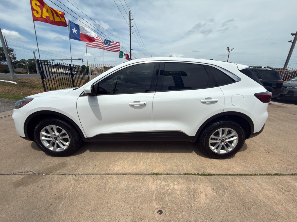 2020 Ford Escape Image 4