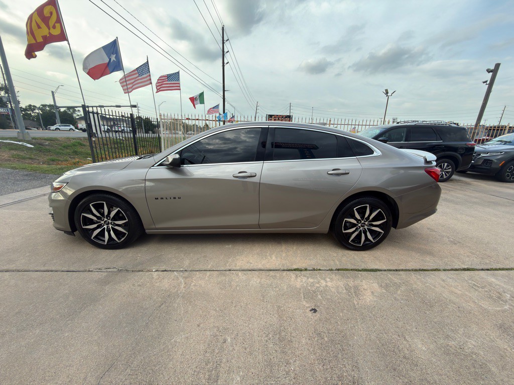 2024 Chevrolet Malibu Image 4