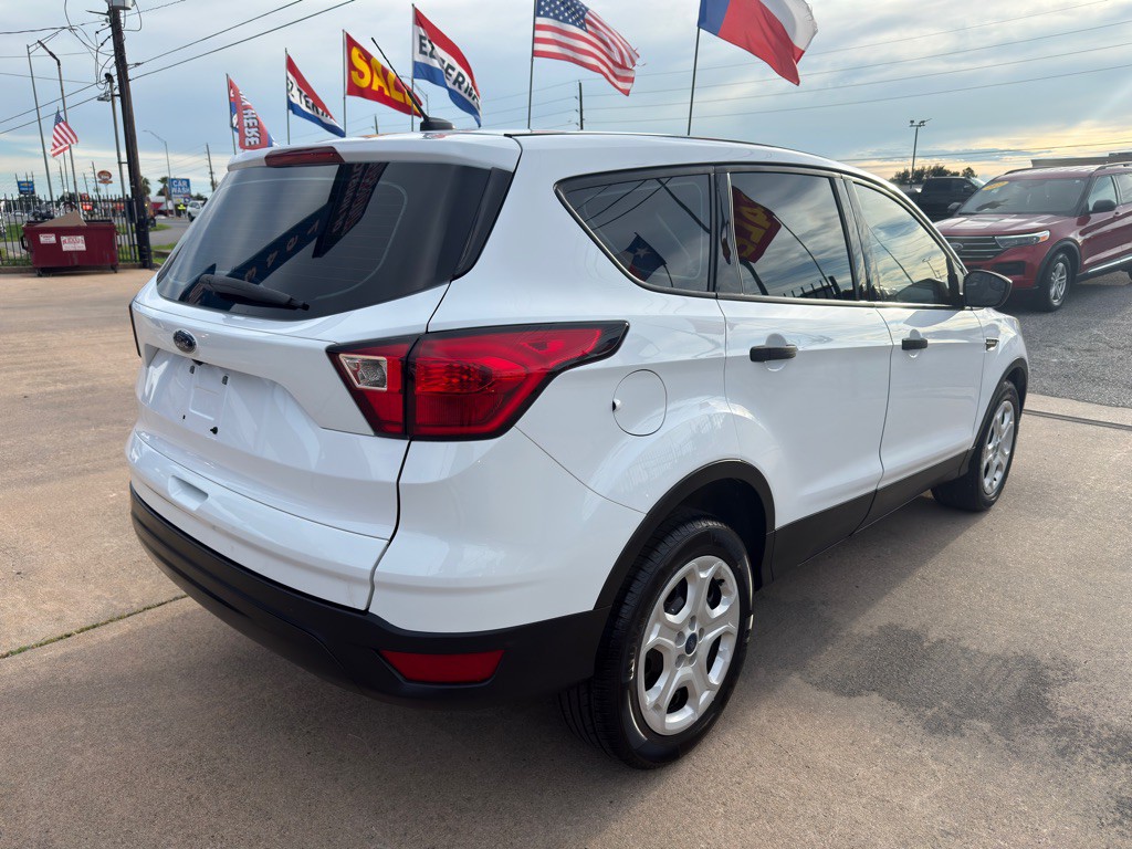 2019 Ford Escape Image 7