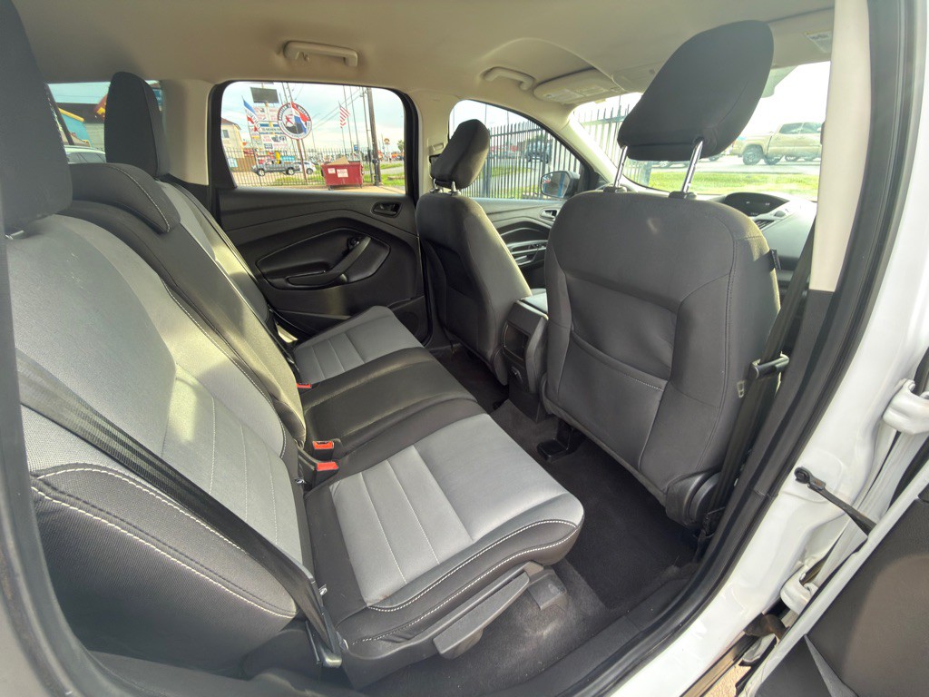 2019 Ford Escape Image 10