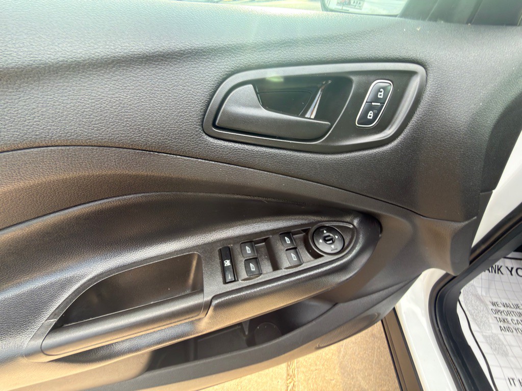 2019 Ford Escape Image 14