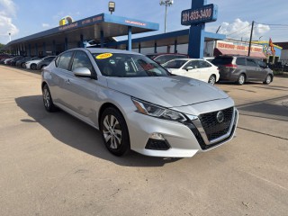 Image for 2020 Nissan Altima S ID: 7642930