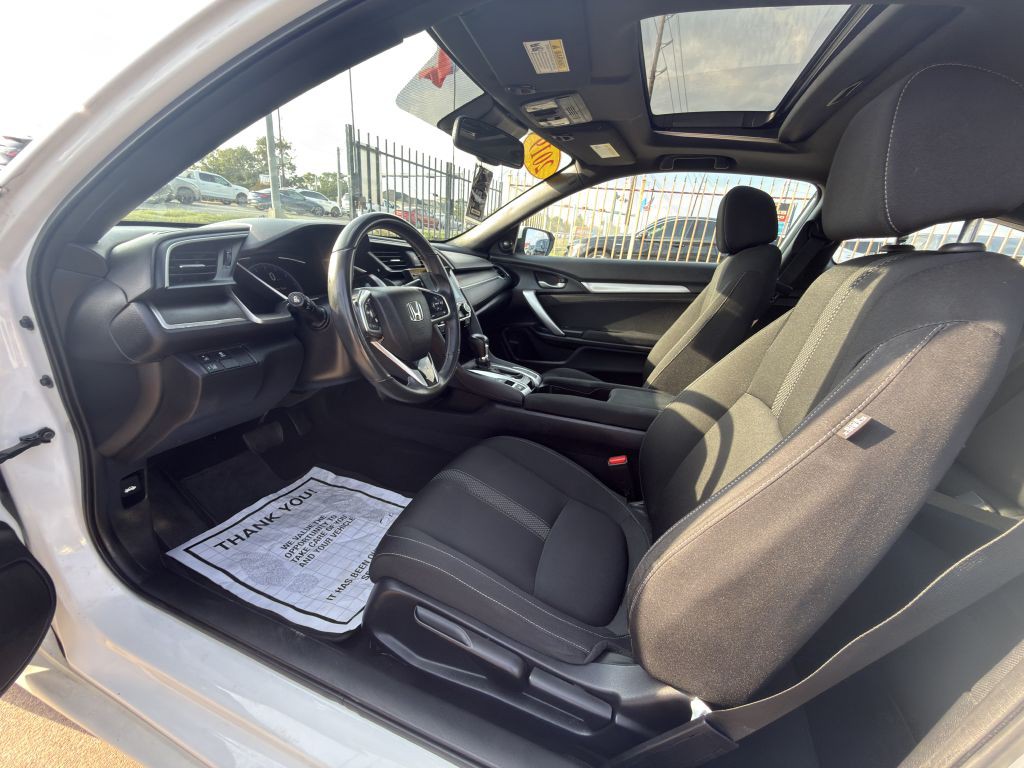 2019 Honda Civic Image 12