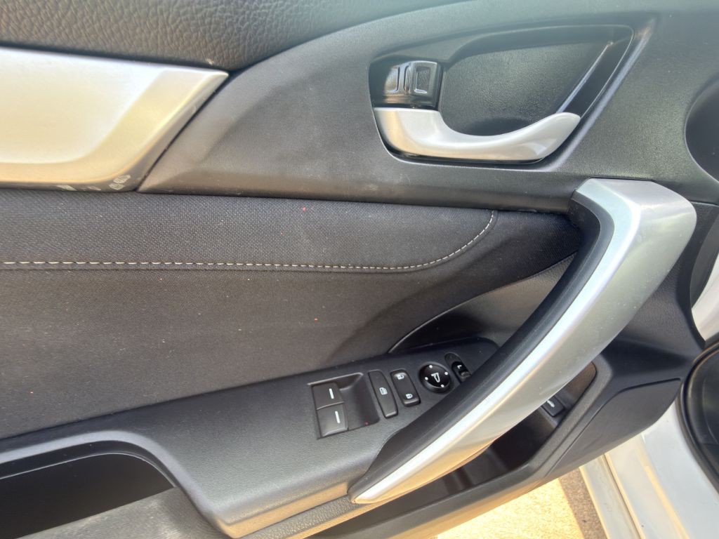 2019 Honda Civic Image 13