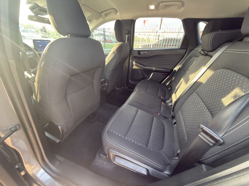 2023 Ford Escape Image 13