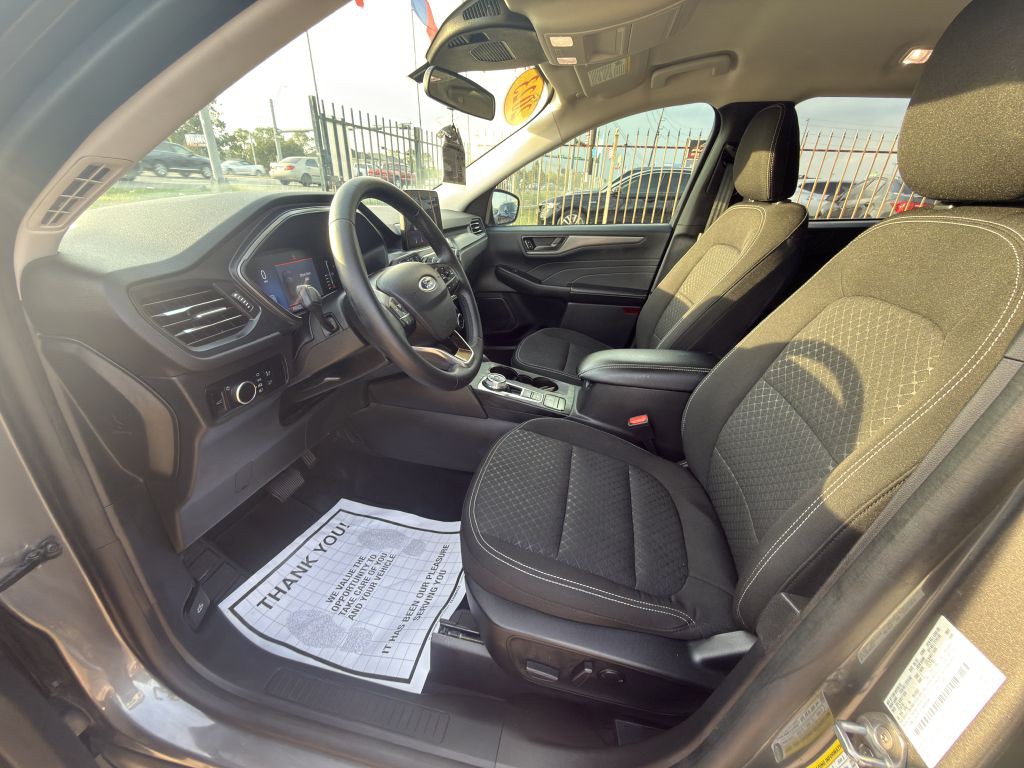 2023 Ford Escape Image 15