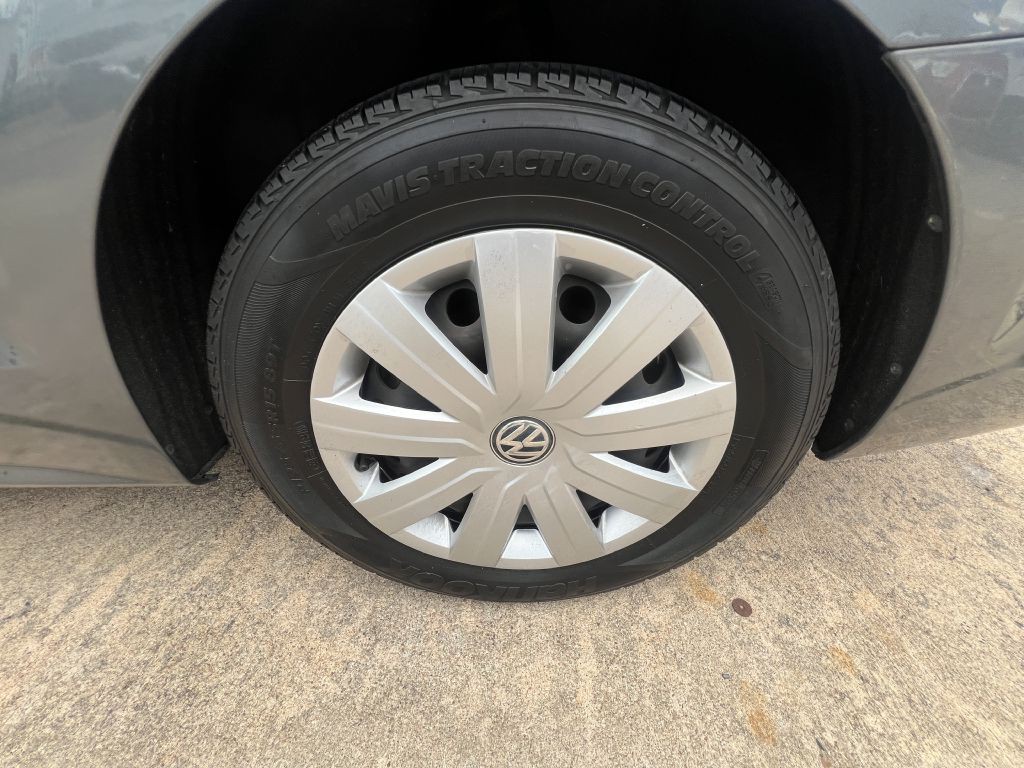 2014 Volkswagen Jetta Image 15