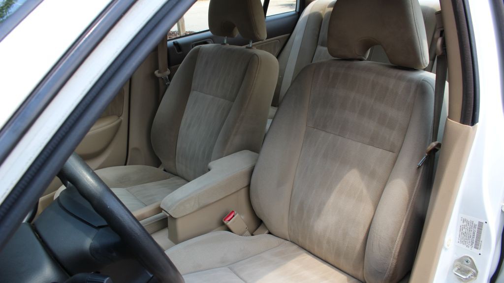 2004 Honda Civic Image 13
