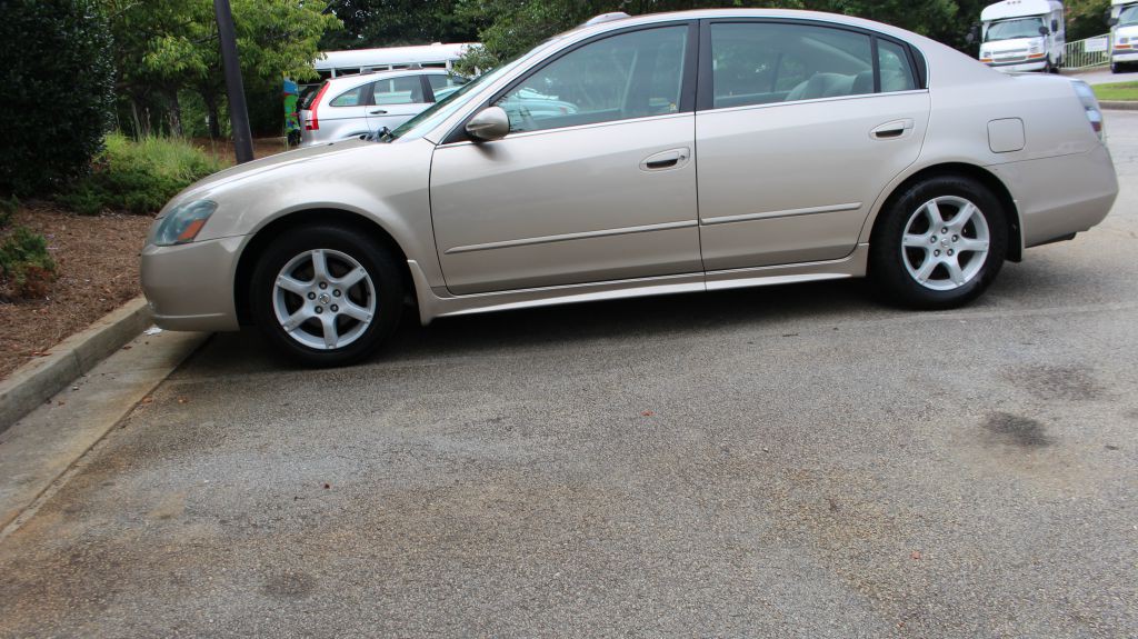 2006 Nissan Altima Image 9
