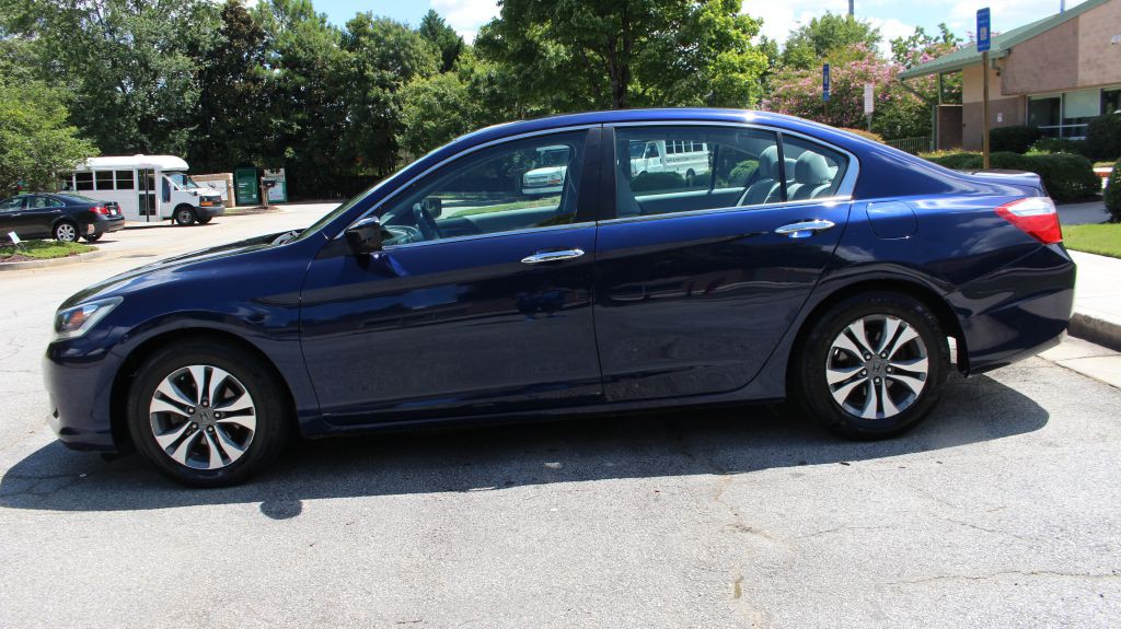 2013 Honda Accord Image 2