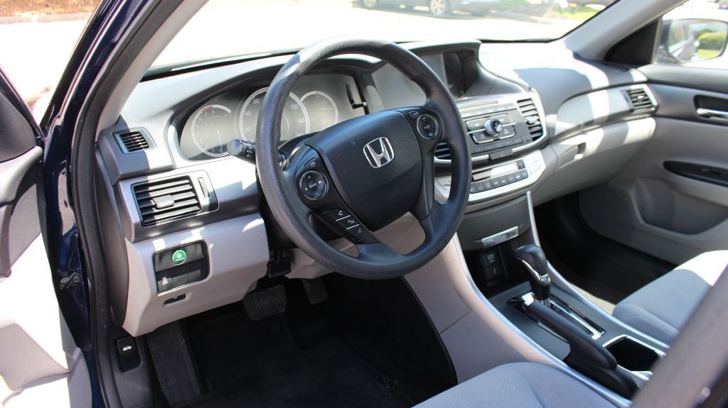 2013 Honda Accord Image 11