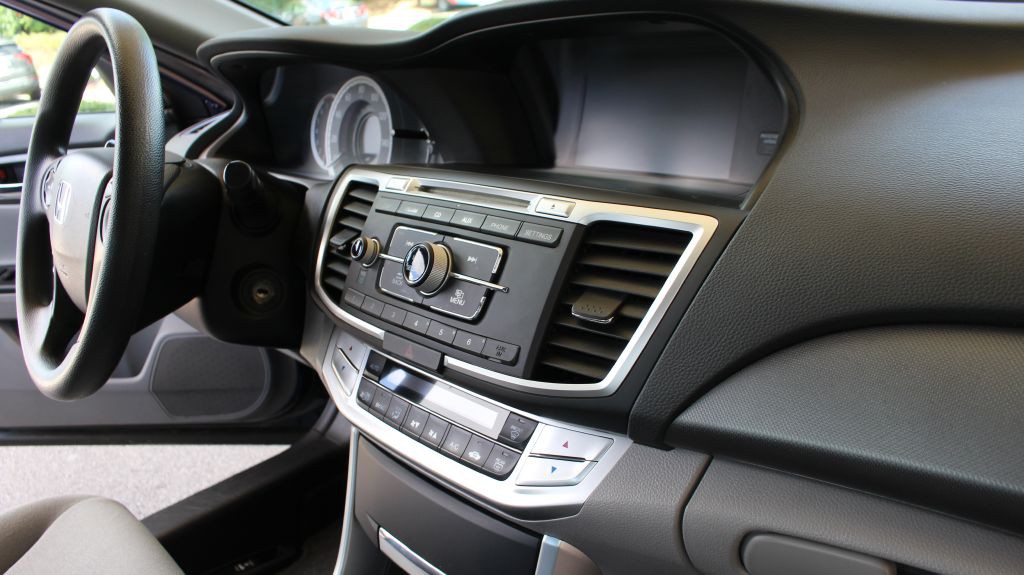 2013 Honda Accord Image 27