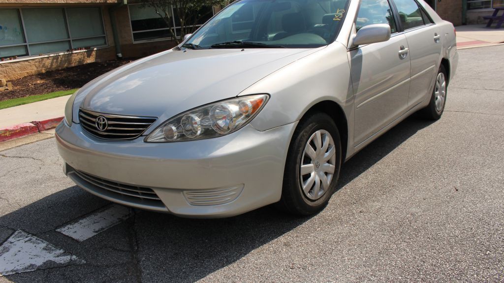 2005 Toyota Camry Image 4