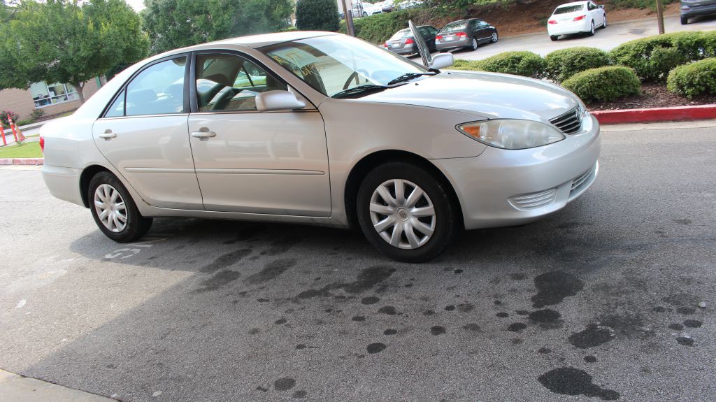 2005 Toyota Camry Image 19