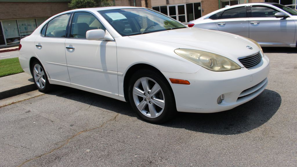2005 Lexus ES Image 12