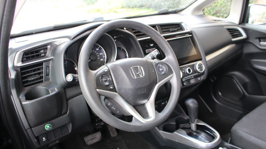 2015 Honda Fit Image 19