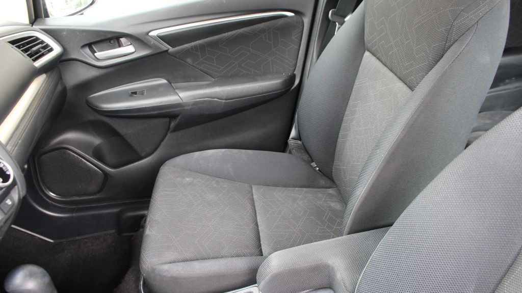 2015 Honda Fit Image 20