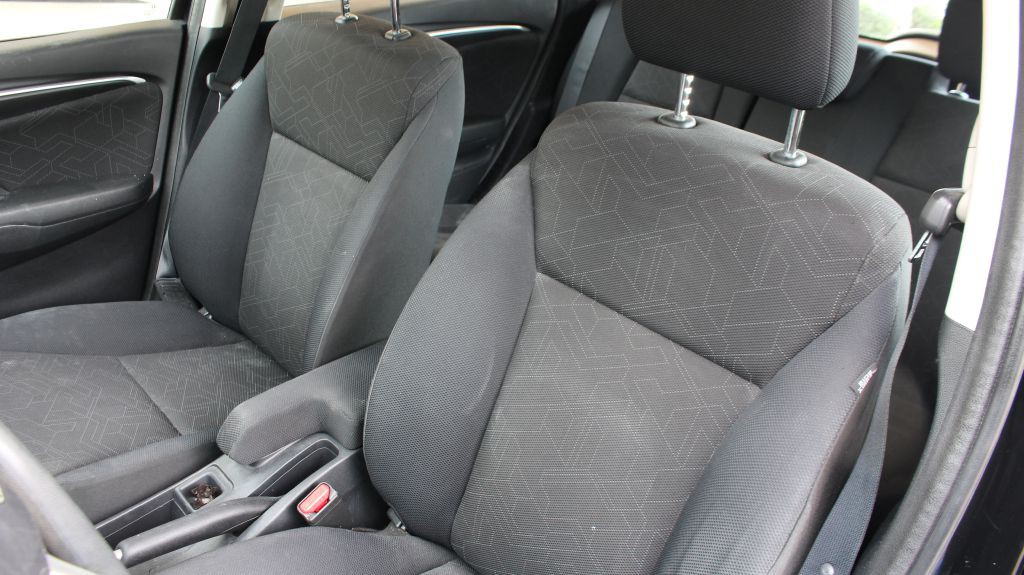 2015 Honda Fit Image 21