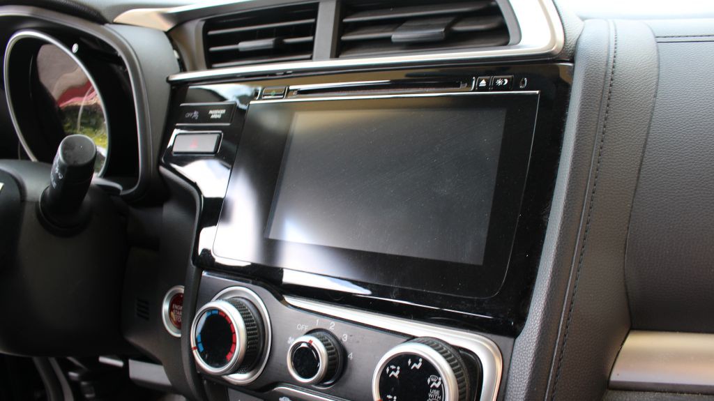 2015 Honda Fit Image 24