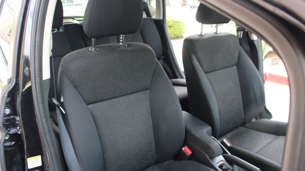 2015 Honda Fit Image 27